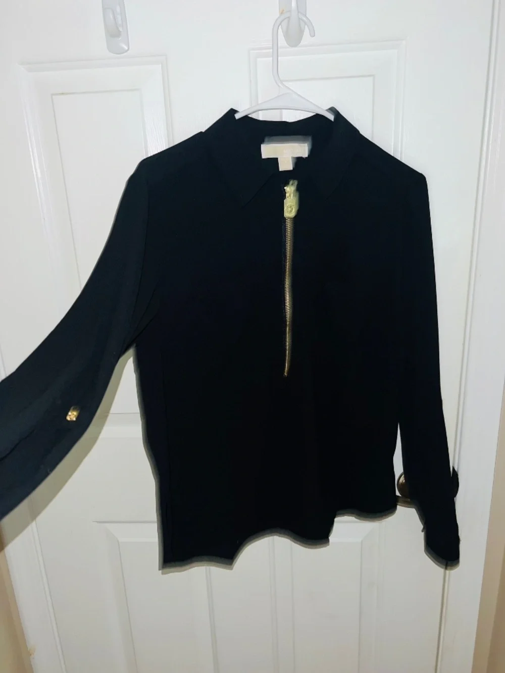 Michael Kors Black Gold Half Dog Tag Zip Blouse with Roll Up Sleeves Size Medium